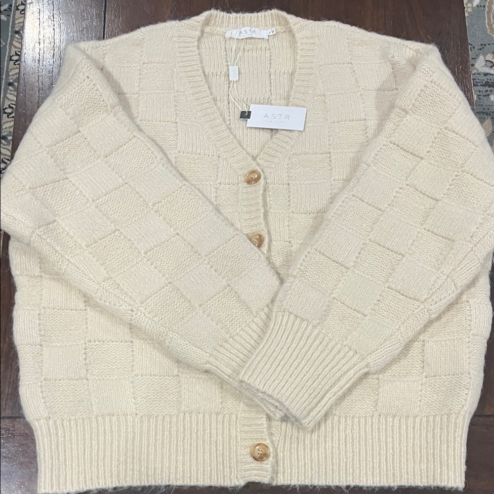 ASTR Textured Knit Cream Cardigan